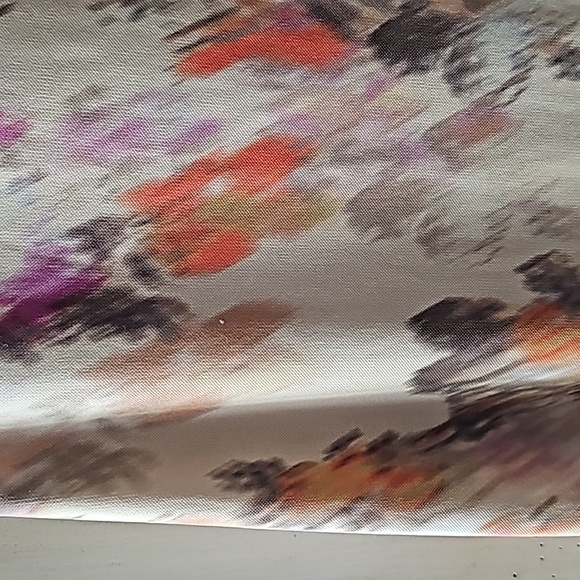 Vintage Gianni Versace Cream & Multicolor Sleeveless V Neck Midi Dress Size 40IT - Picture 13 of 13